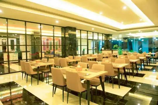 Hotel Simfony Alor Kalabahi 외부 사진